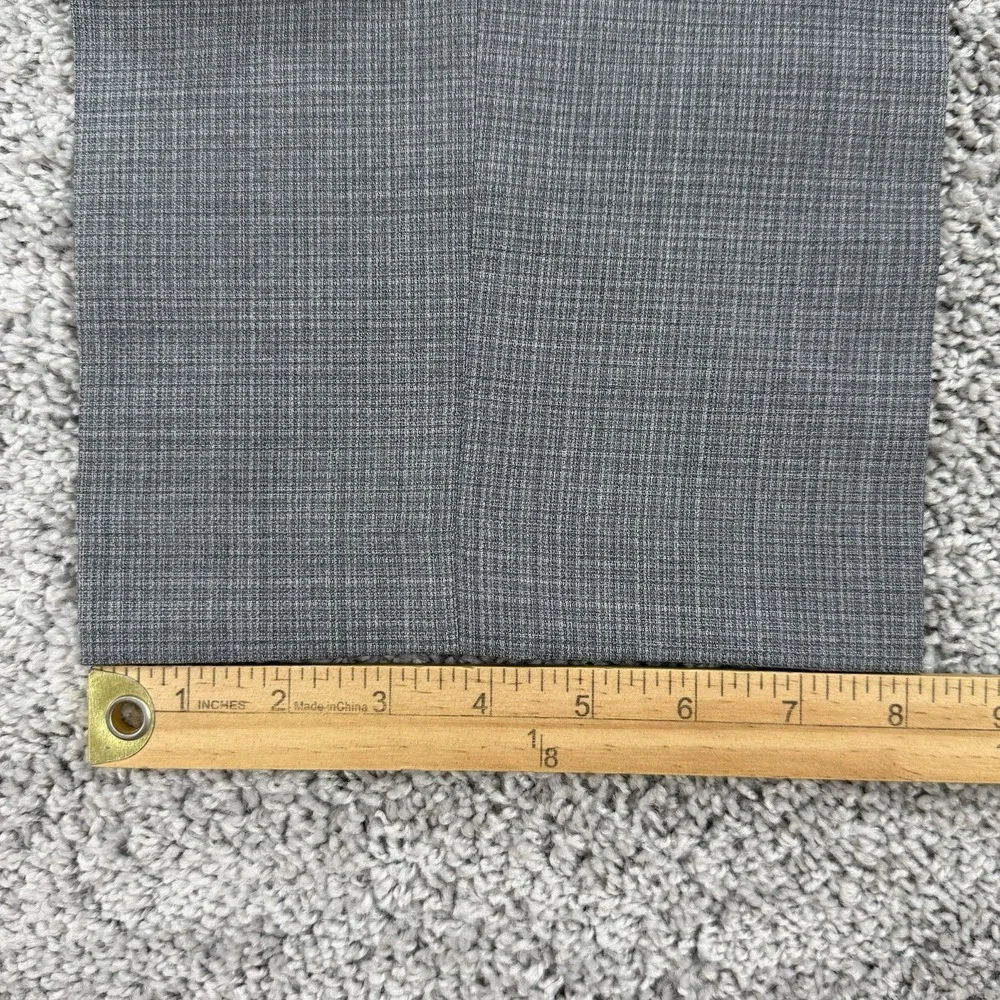 Jos A Bank Reserve Suit Mens 42R/36W Gray Plaid Reda 1865 100% Wool Tailored Fit